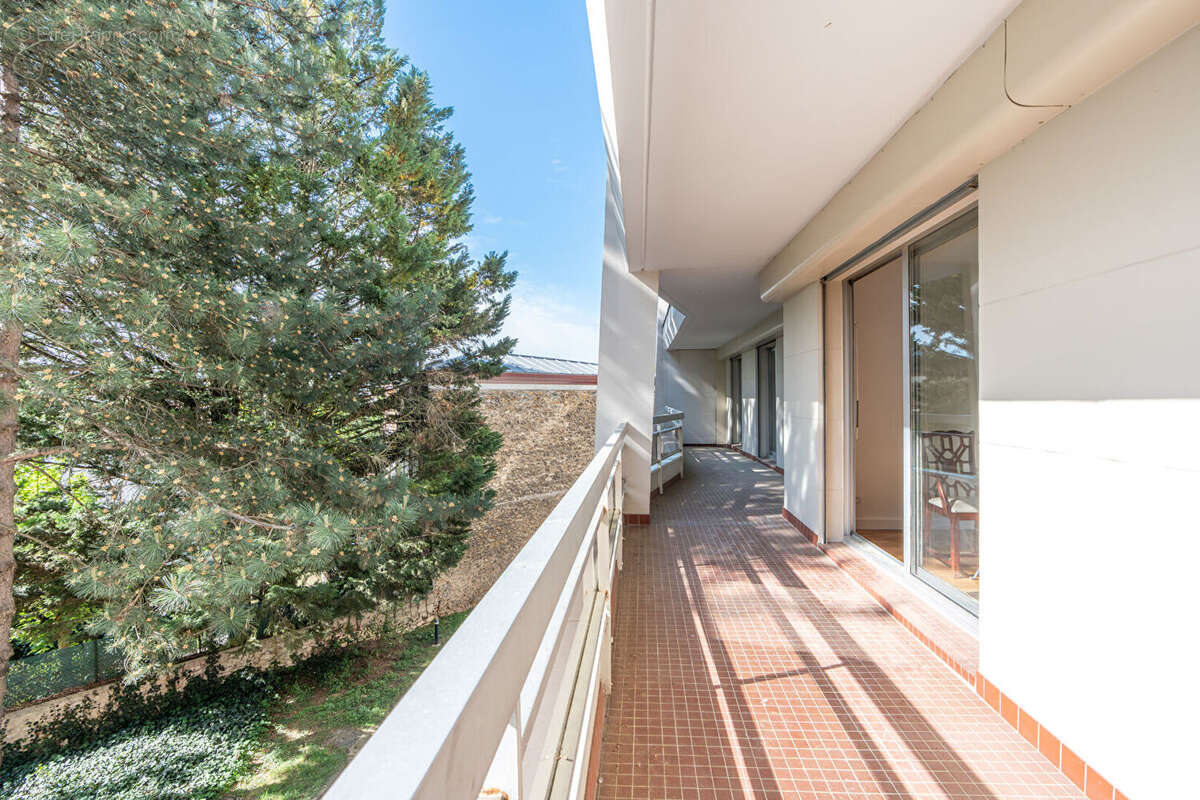Appartement à NOGENT-SUR-MARNE