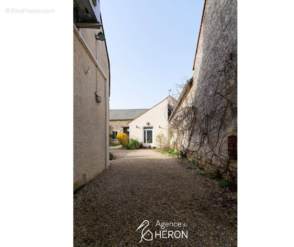 Photo 4 - Maison à GUERCHEVILLE