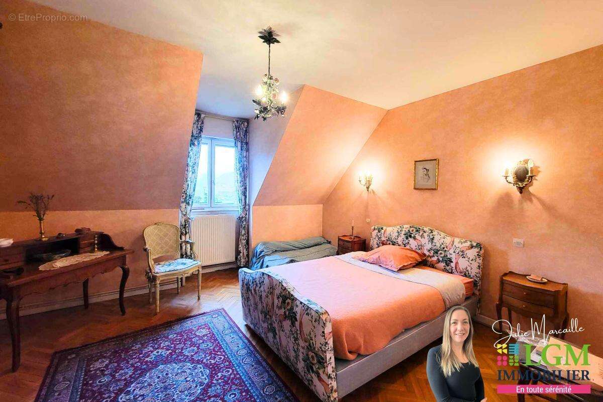 Maison à VALENCIENNES