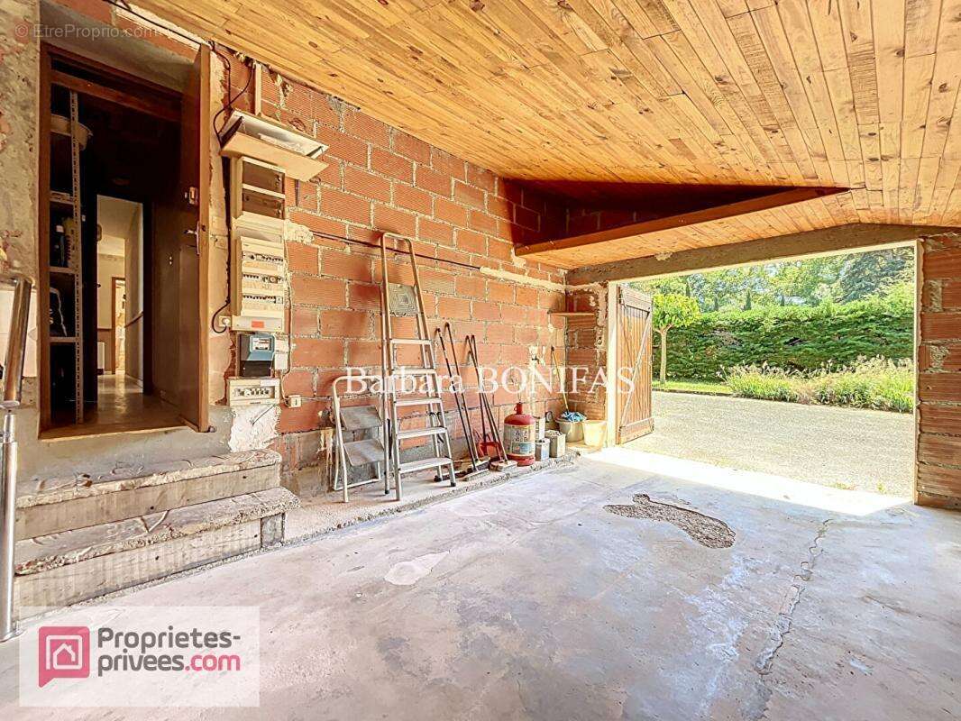 Maison à SAINT-SULPICE