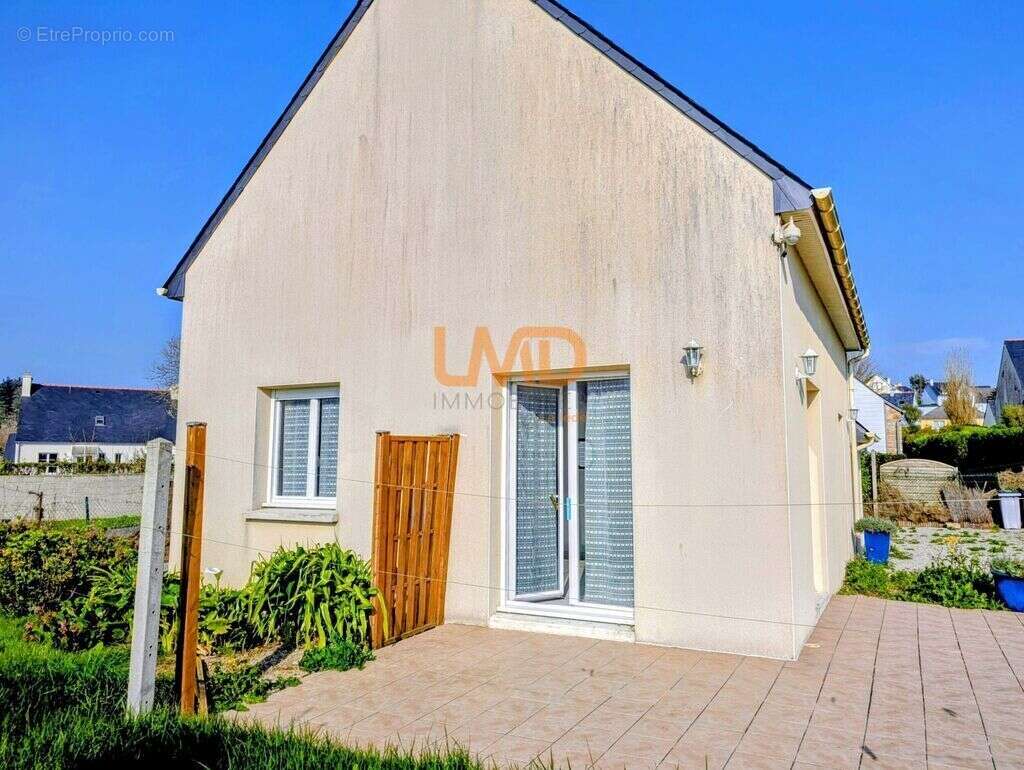 Maison à SAINT-NIC