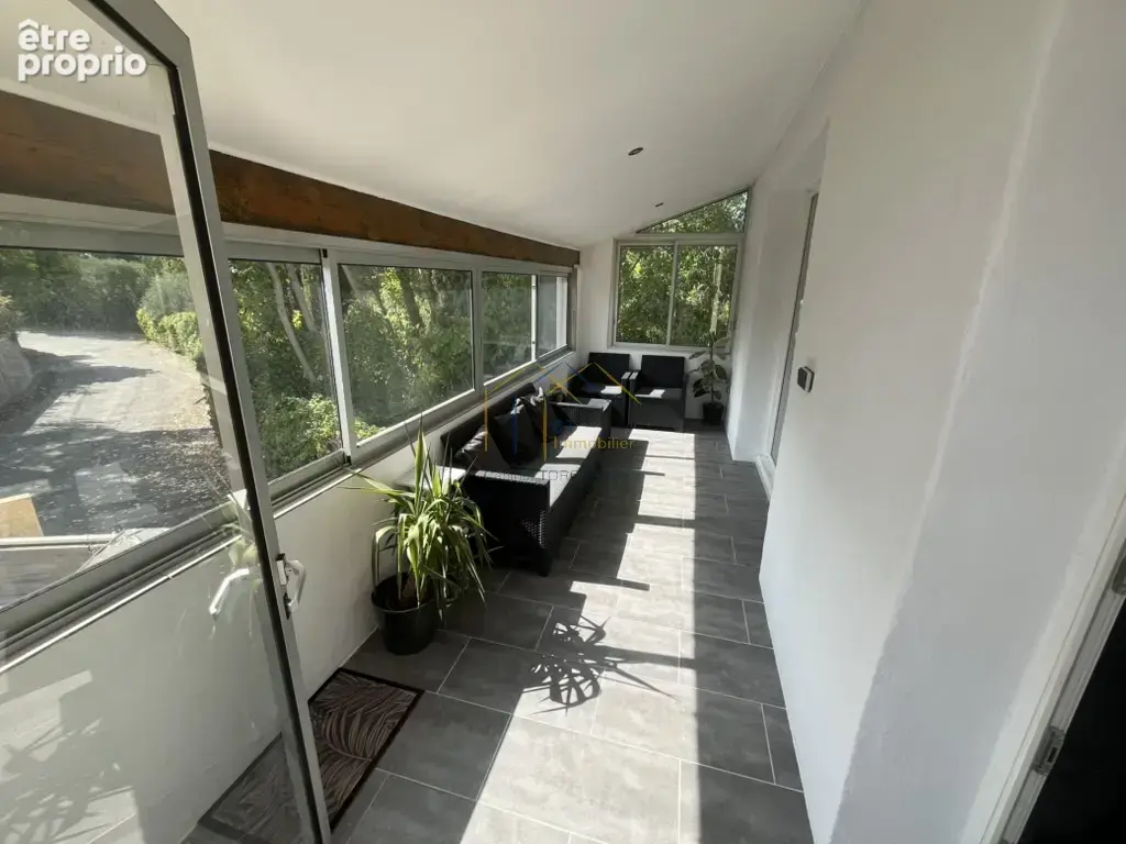 Habitation type 4 de 105m2 avec cour - photo 3