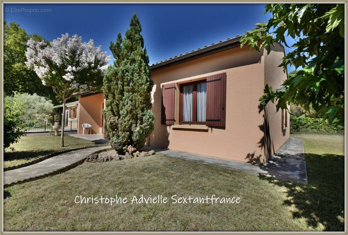 Marmande, au calme proche commerces, maison de plain pied 3 chambres , garage sur parcelle de 567 M2 - photo 2