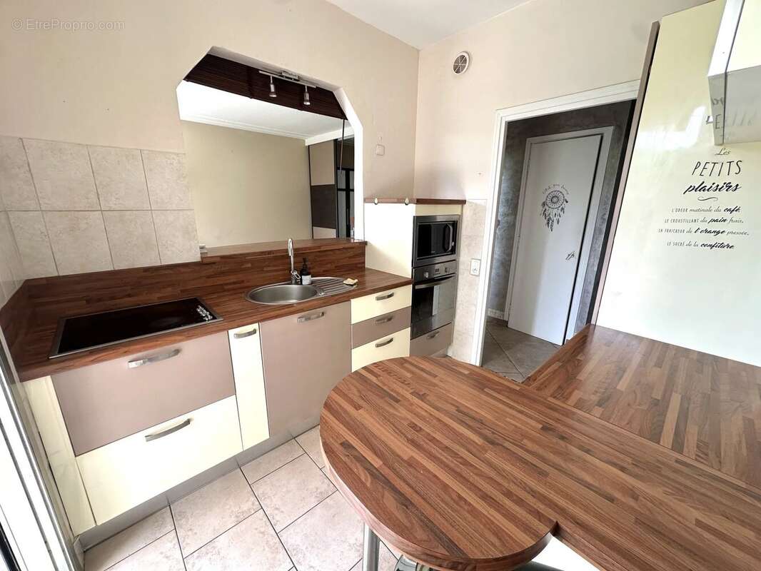 Nice corniche fleurie studio 42m² + jardin 35m²+ cave - photo 9