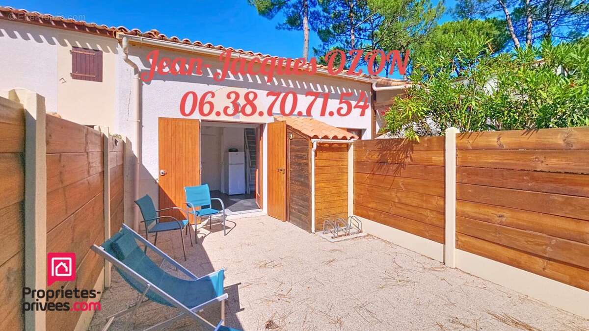 Maison à LES MATHES