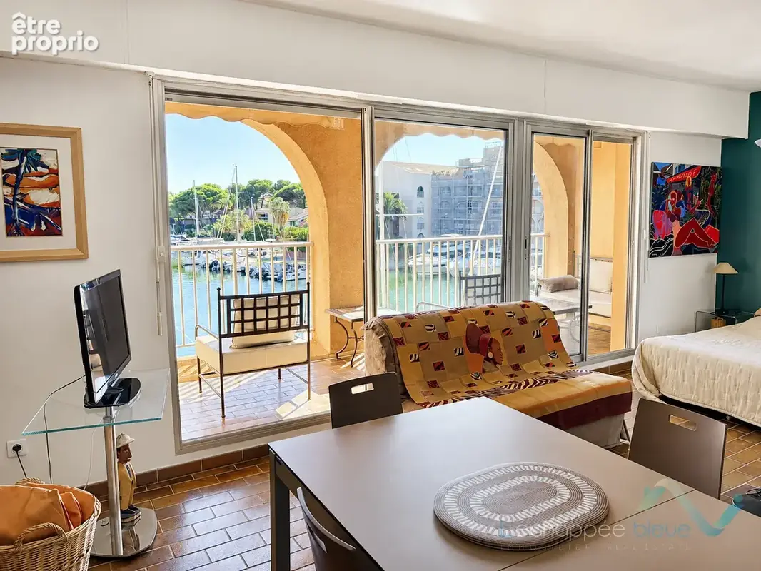 Vente t2 hyeres terrasse parking hyeres port vue mer - photo 4