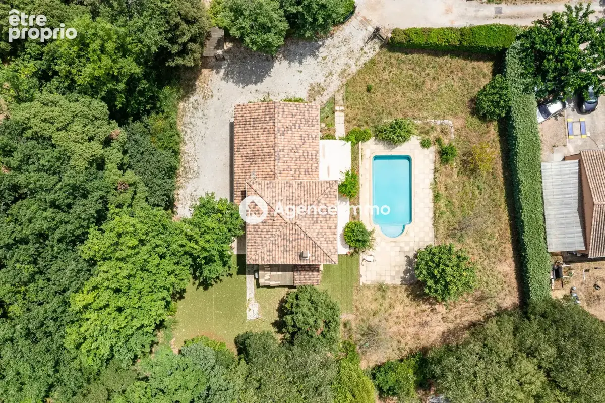 Maison 5 pièces 121 m² à vendre à Besse-Sur-Issole (83890) - photo 2
