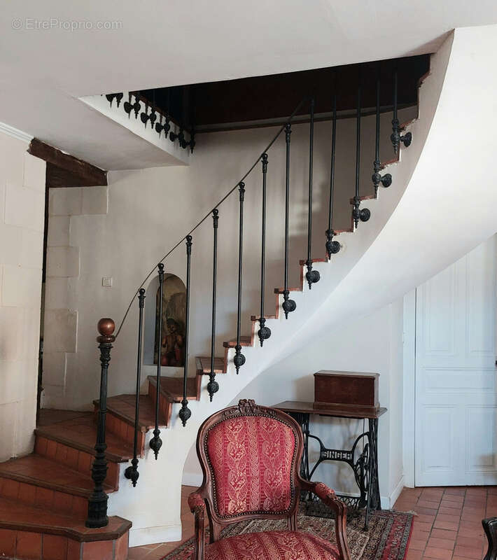 Maison à SOULAIRE-ET-BOURG