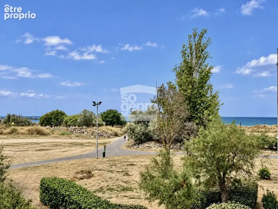 Réf : 2349 - Vente 2 Pièces Cabine vue Mer avec parking, secteur Richelieu ! - photo 2