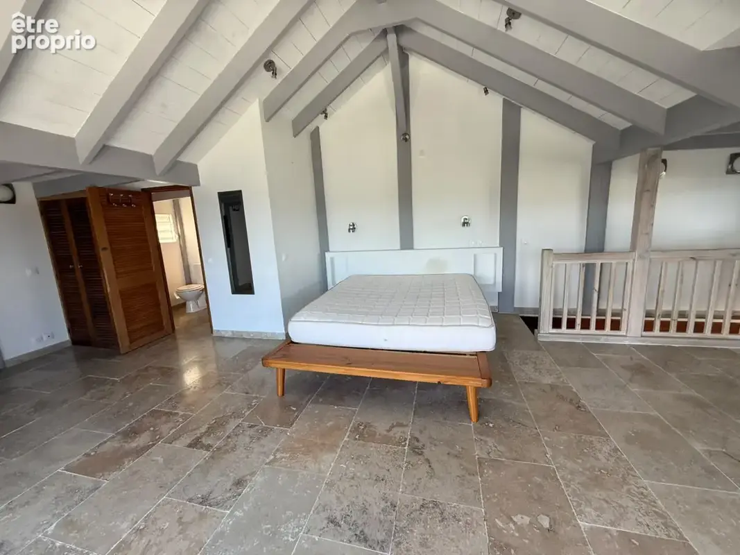 Maison  type  3  avec piscine - vue epoustouflante - photo 32
