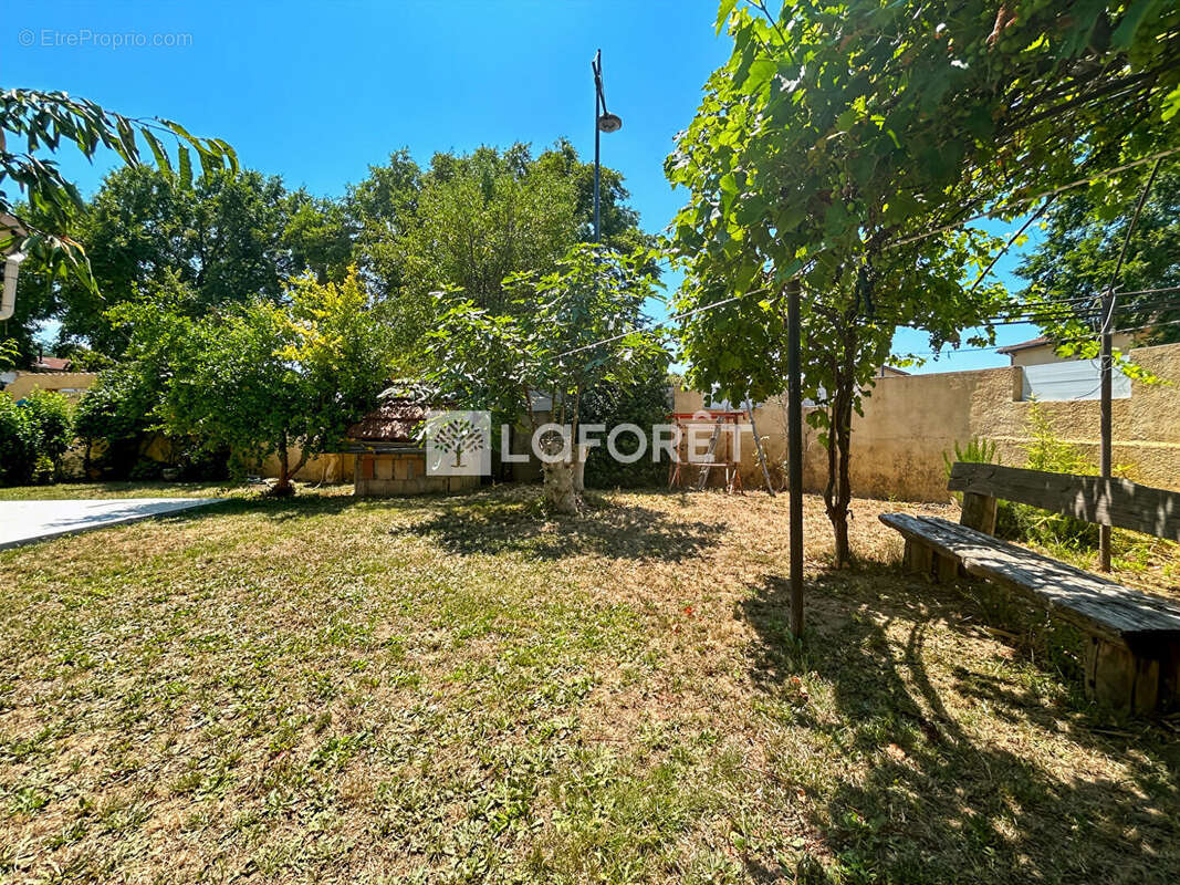 Maison à PORTES-LES-VALENCE