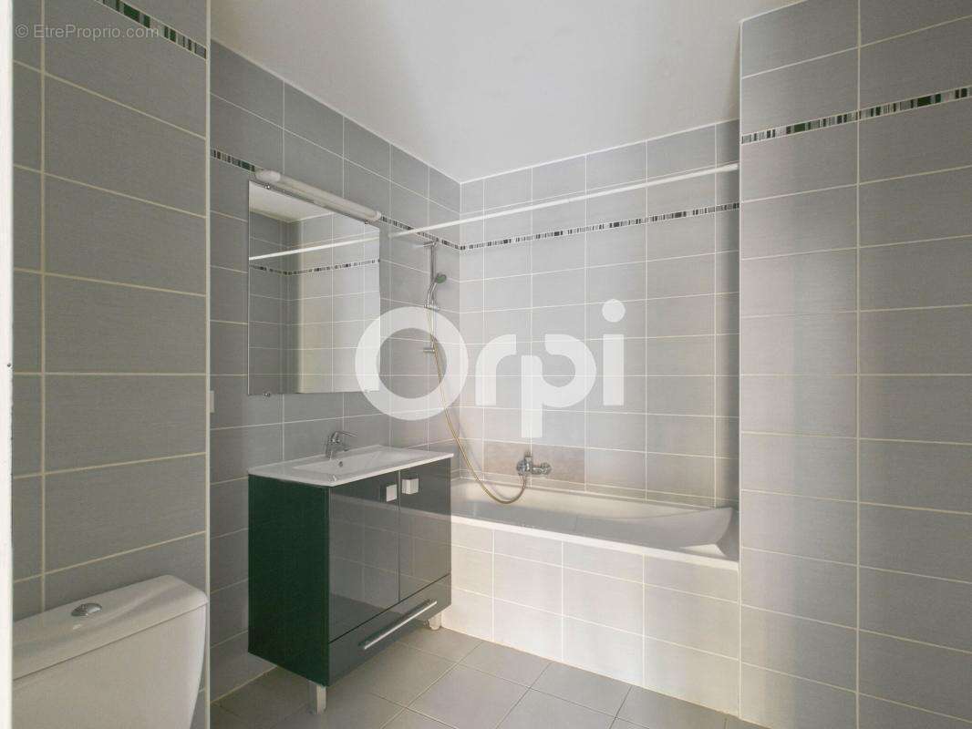 Appartement à MANDELIEU-LA-NAPOULE