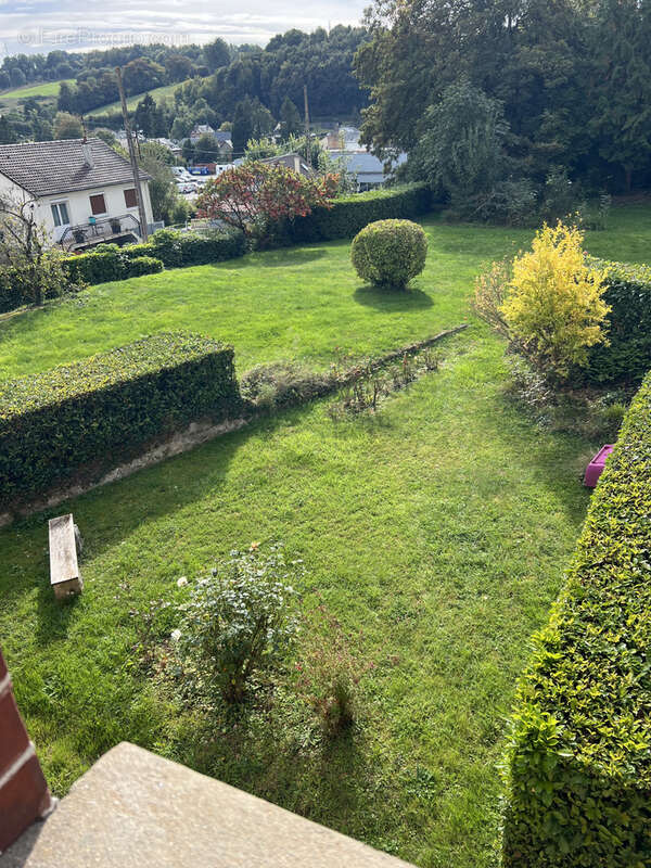 Maison à GRUCHET-LE-VALASSE