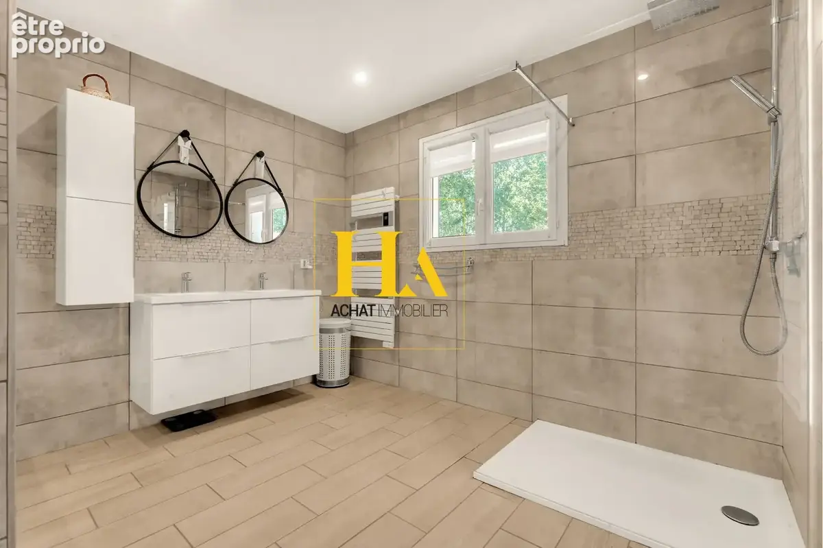 Maison plain-pied Labastide Saint-Sernin - piscine - 131m² - photo 11