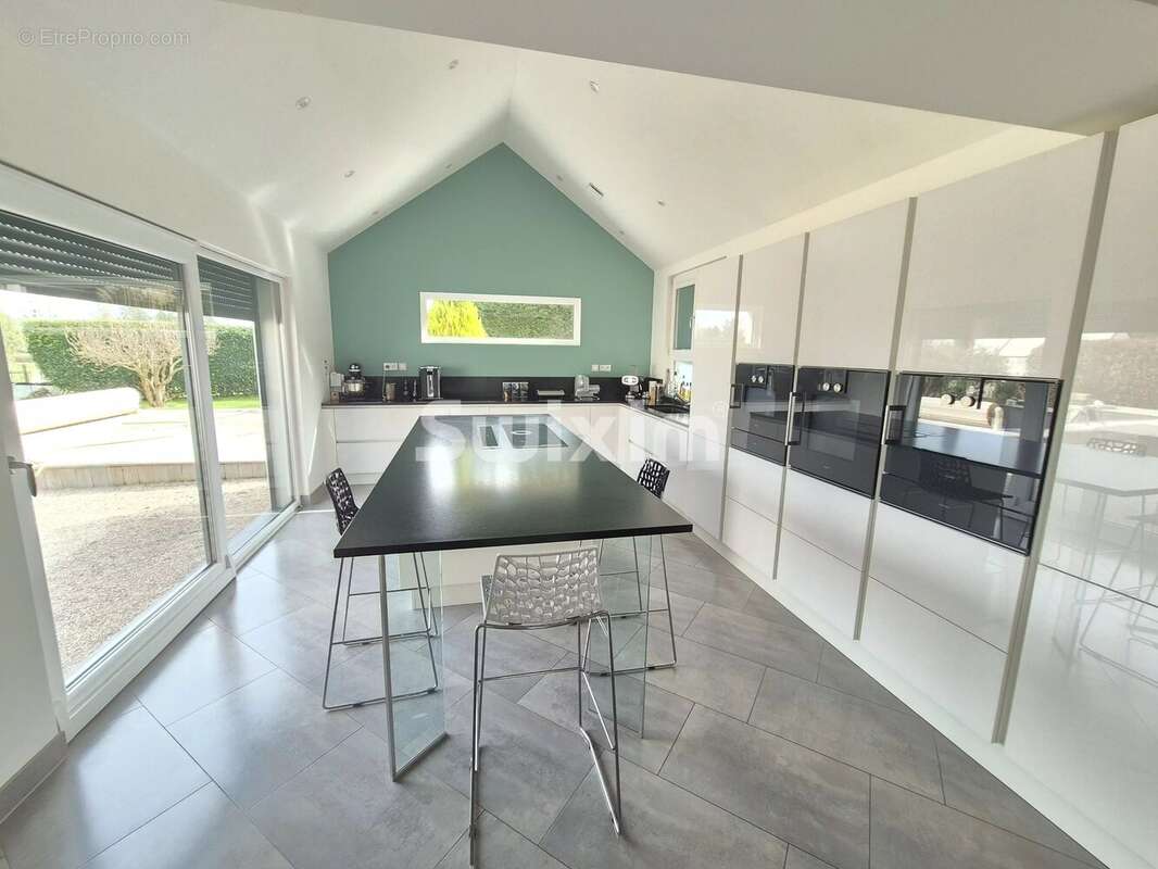 Maison à MONT-SOUS-VAUDREY