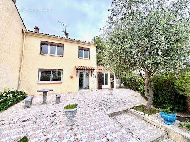 Maison à QUILLAN