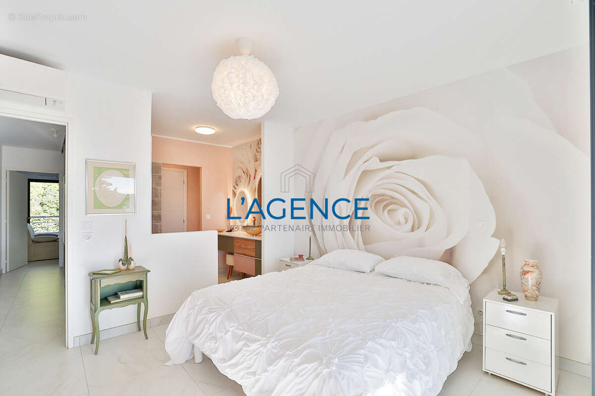 Appartement à HYERES