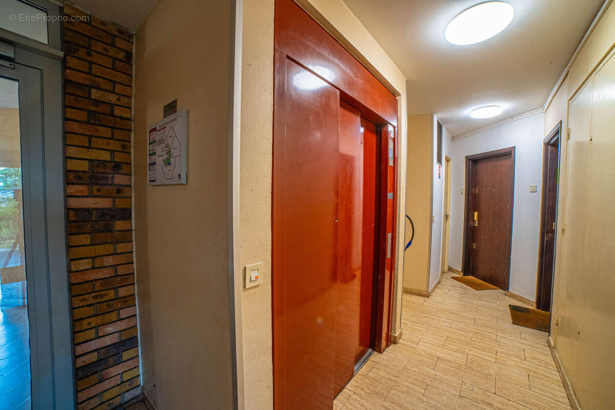 Appartement à VERNEUIL-SUR-SEINE