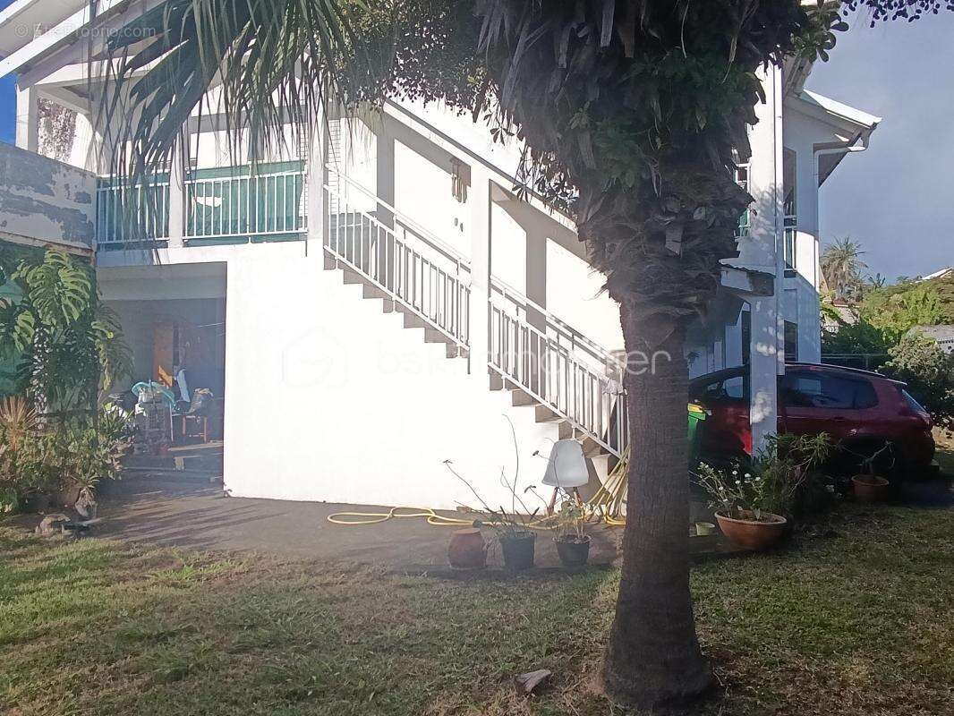 Maison à PETITE-ILE