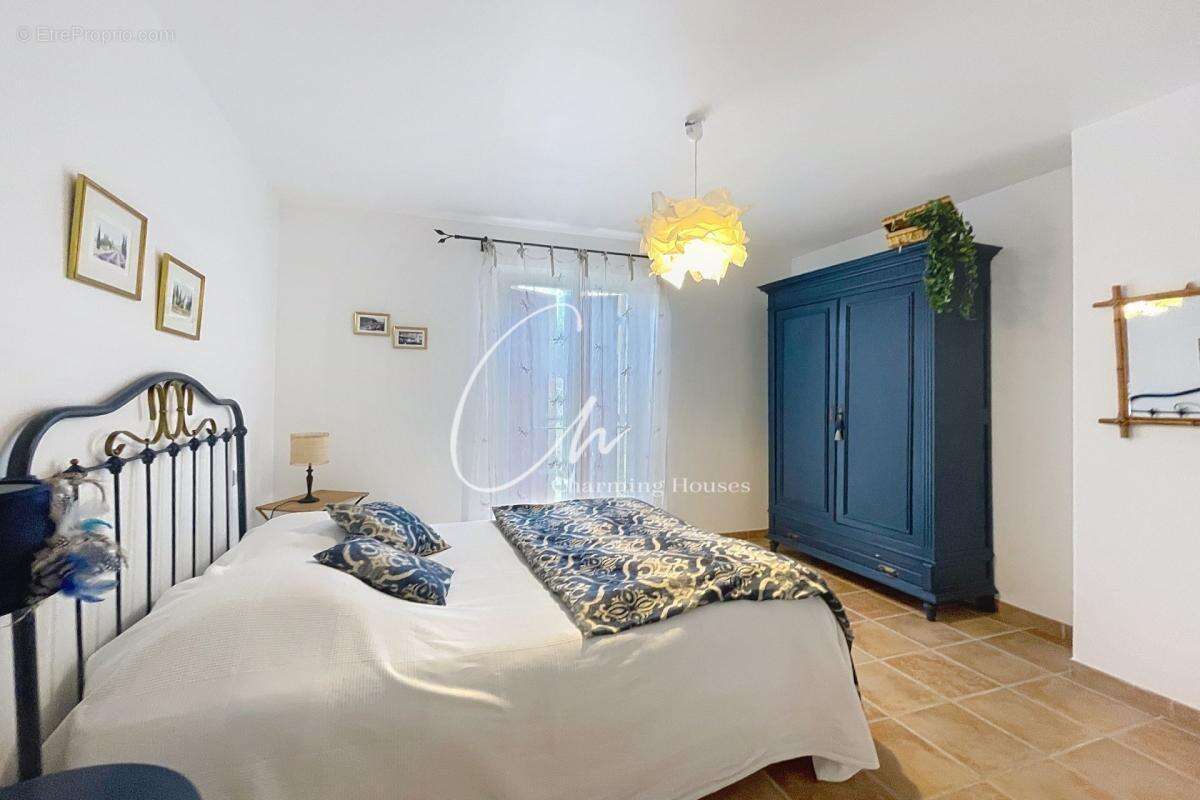 Maison à CABANNES