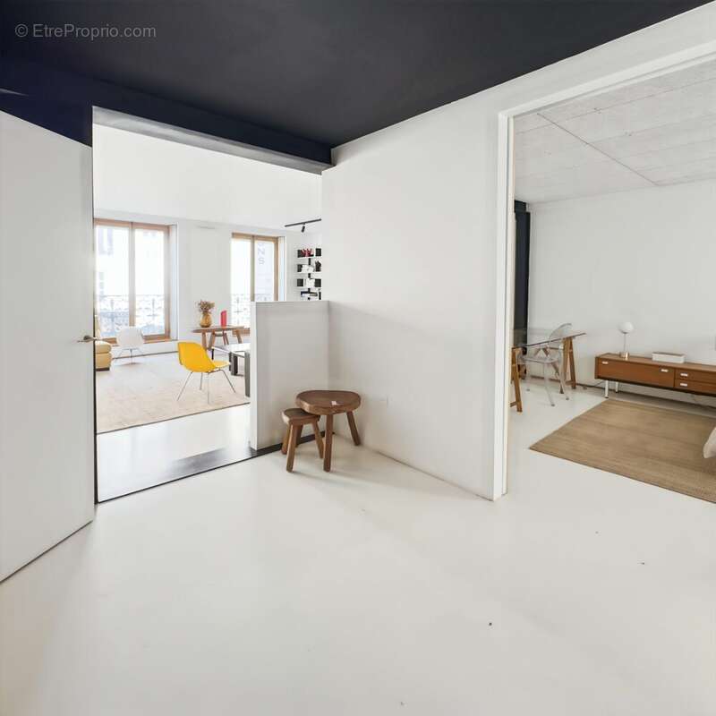 Appartement à PARIS-10E