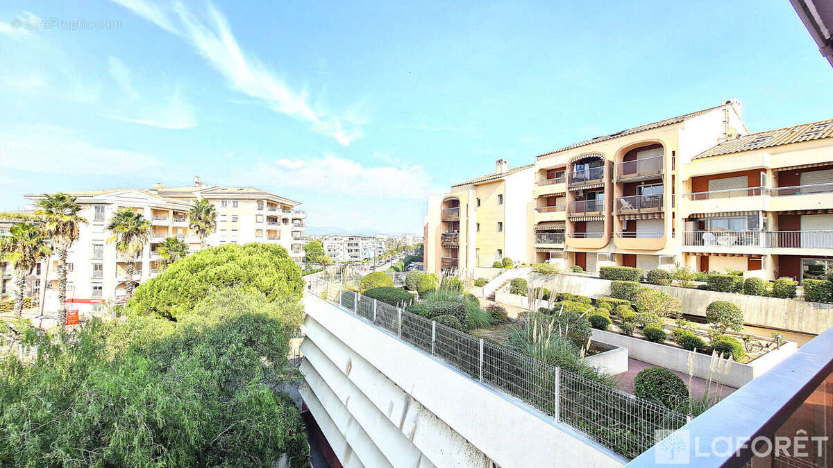 Appartement à FREJUS