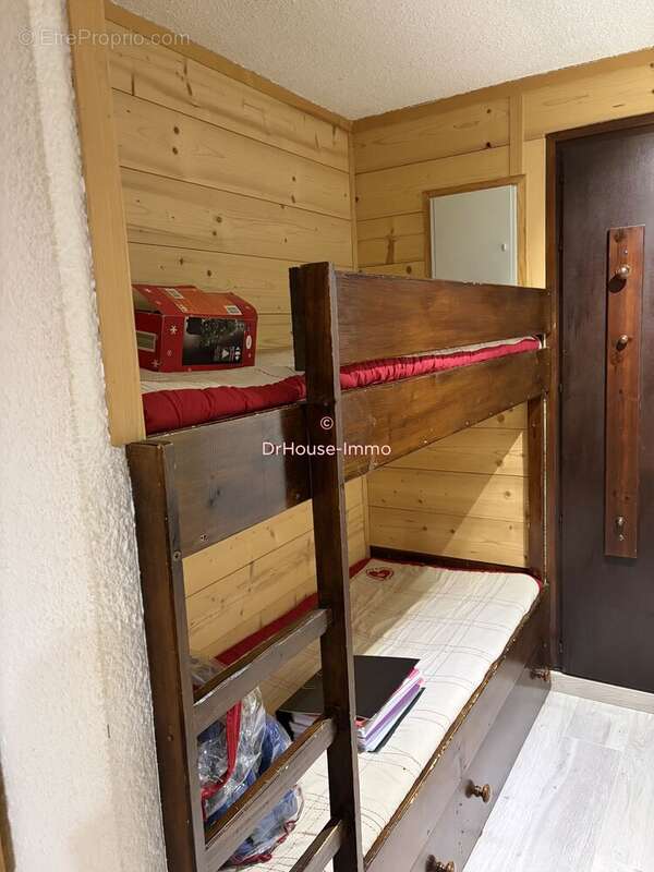 Appartement à MORILLON