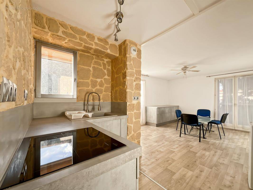 Appartement à FREJUS
