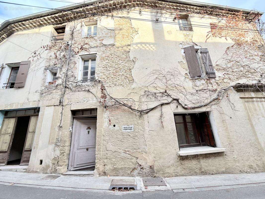 Maison à COURTHEZON