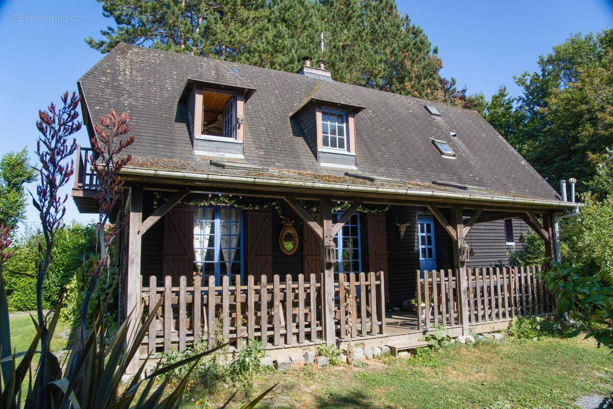 Maison à BACQUEVILLE-EN-CAUX