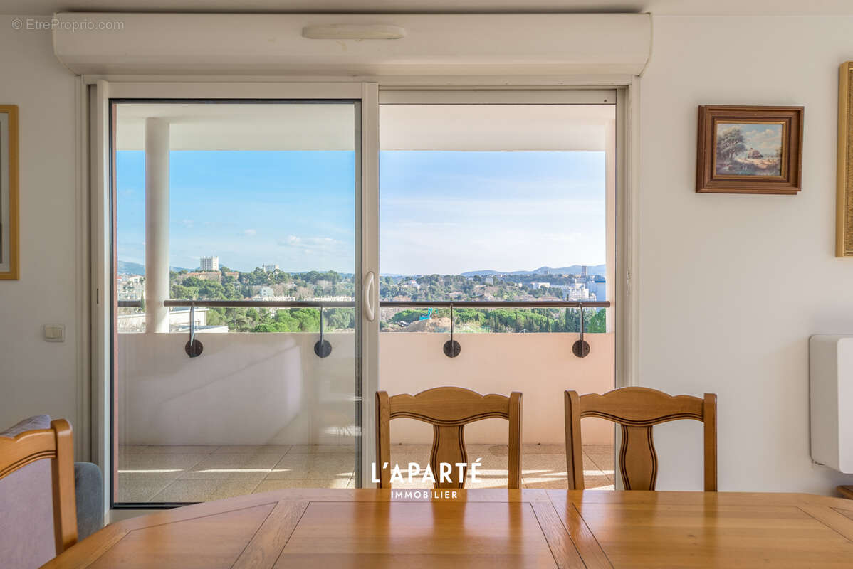 Appartement à MARSEILLE-13E