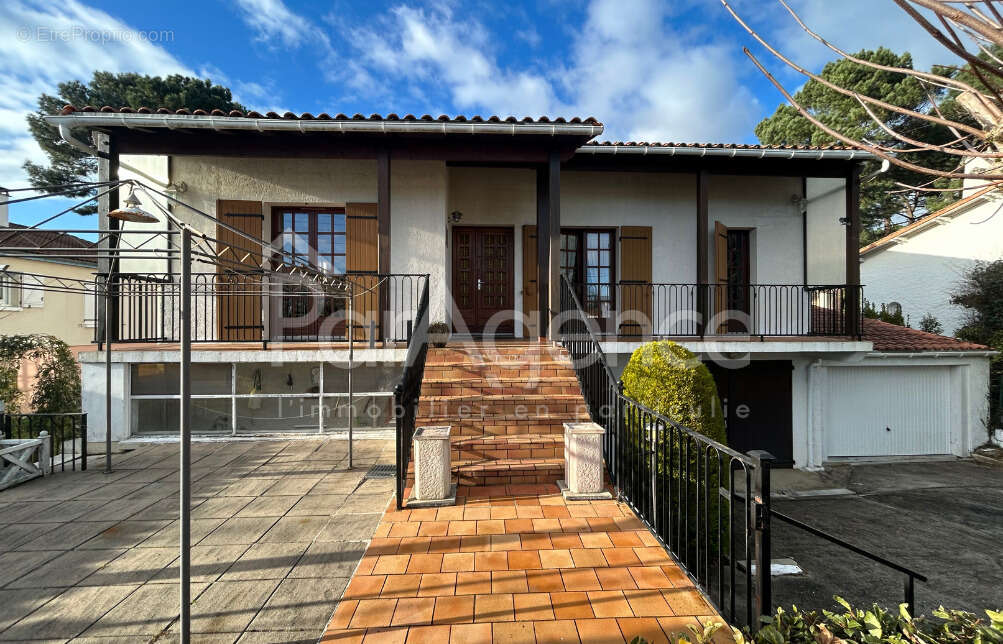 Maison à SAINT-PALAIS-SUR-MER