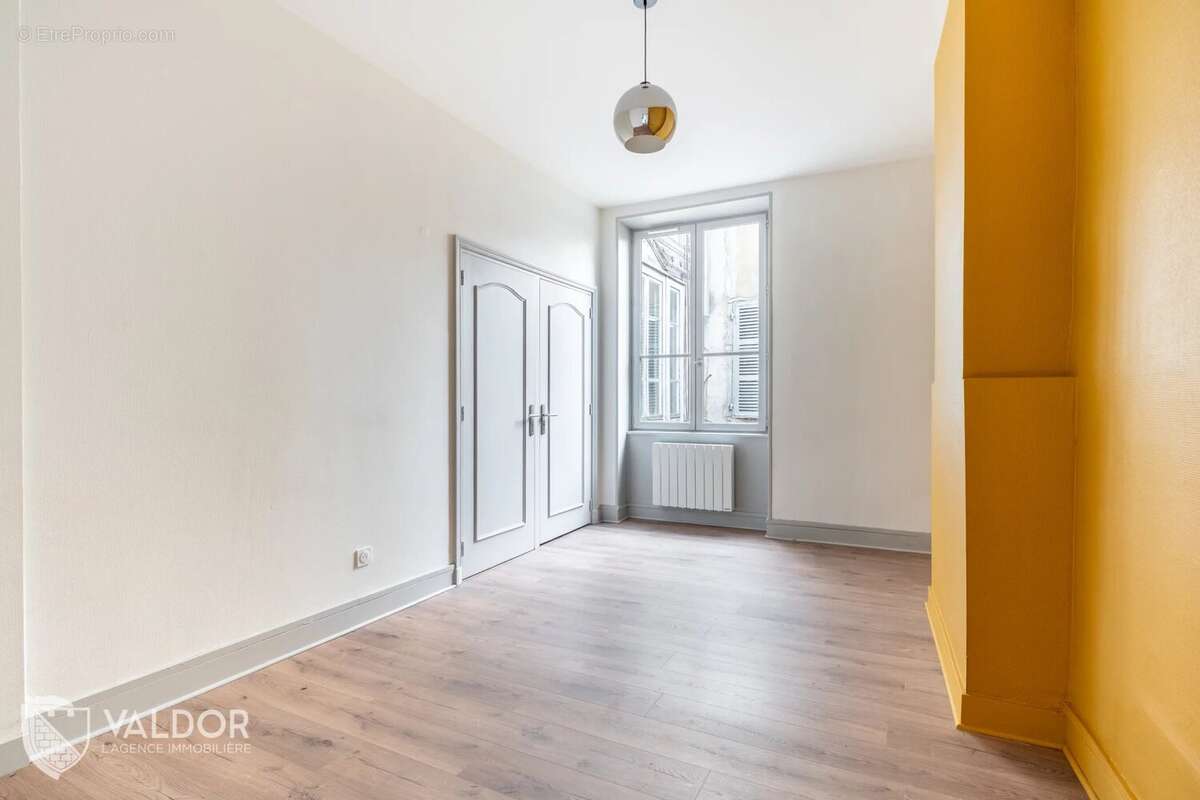 Appartement à VILLEFRANCHE-SUR-SAONE