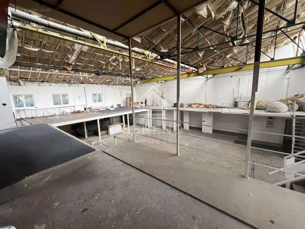 Commerce à MONTREUIL