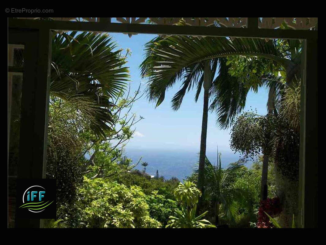 Maison à SAINT-DENIS