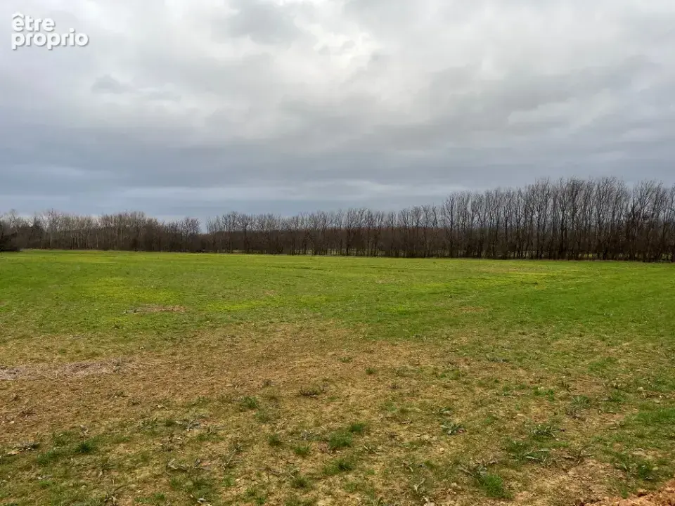 Terrain 604 m² à Valence  - photo 4