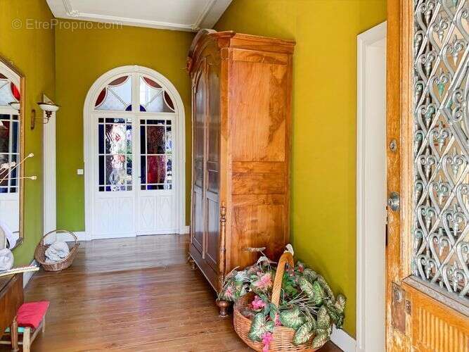 Maison bourgeoise avec parc arboré au cœur de Condom - photo 3