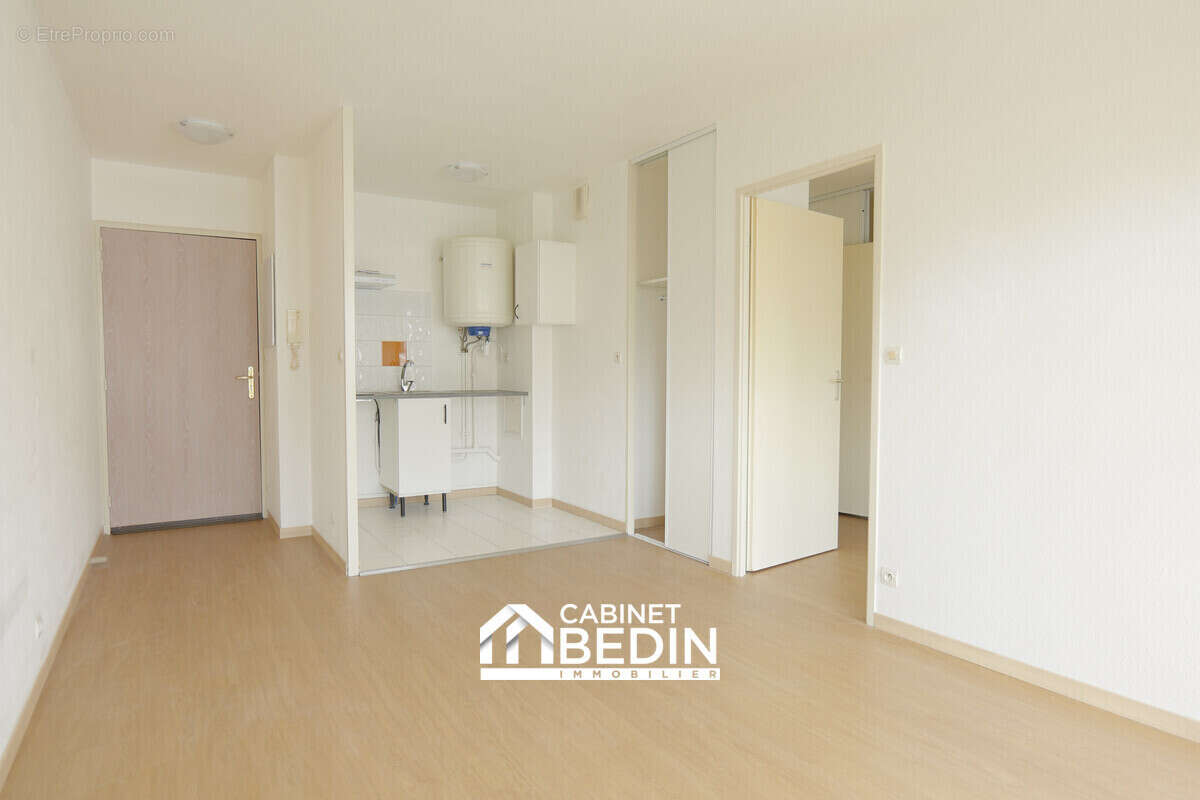 Appartement 33 m² à Merignac  - photo 2