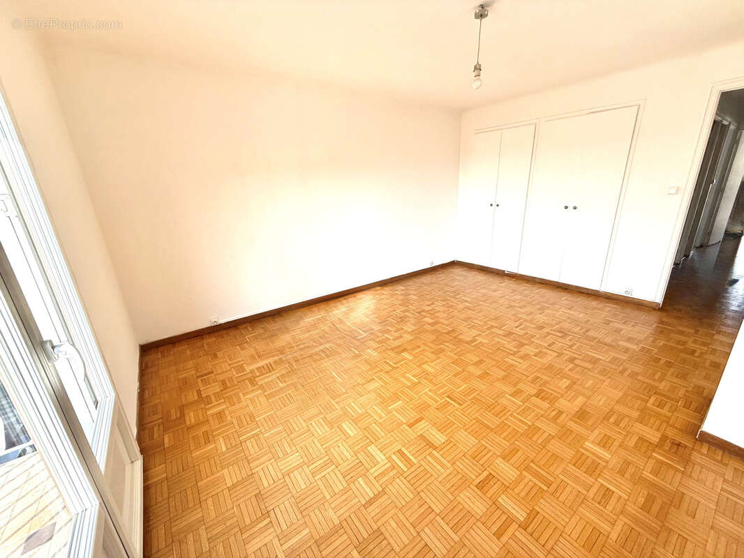 Appartement à MARSEILLE-10E