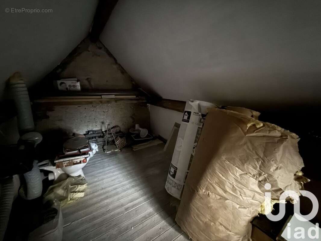 Photo 9 - Maison à CERCY-LA-TOUR