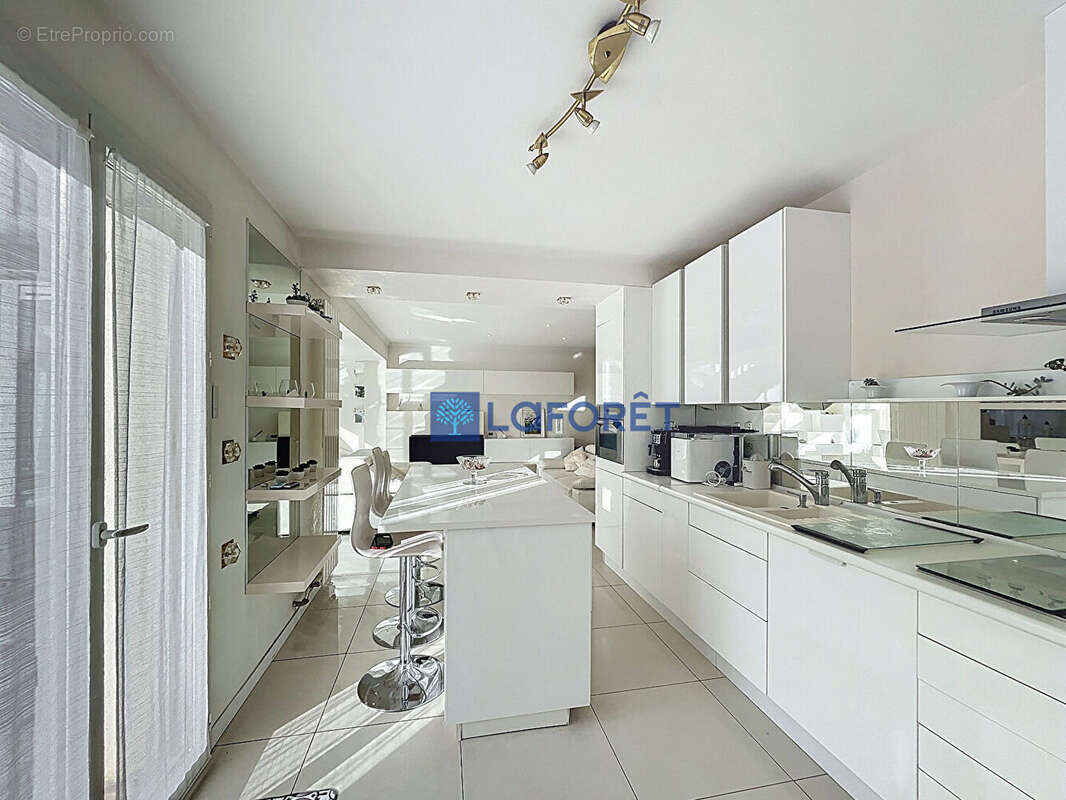 Maison à SAINT-GERMAIN-LES-CORBEIL