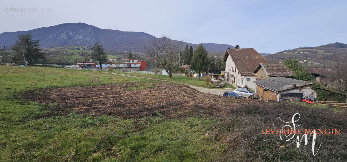 Terrain à SAINT-JEAN-EN-ROYANS