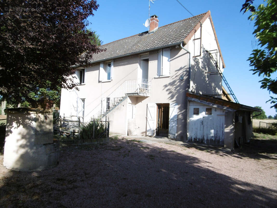 Maison à LE BOUCHAUD