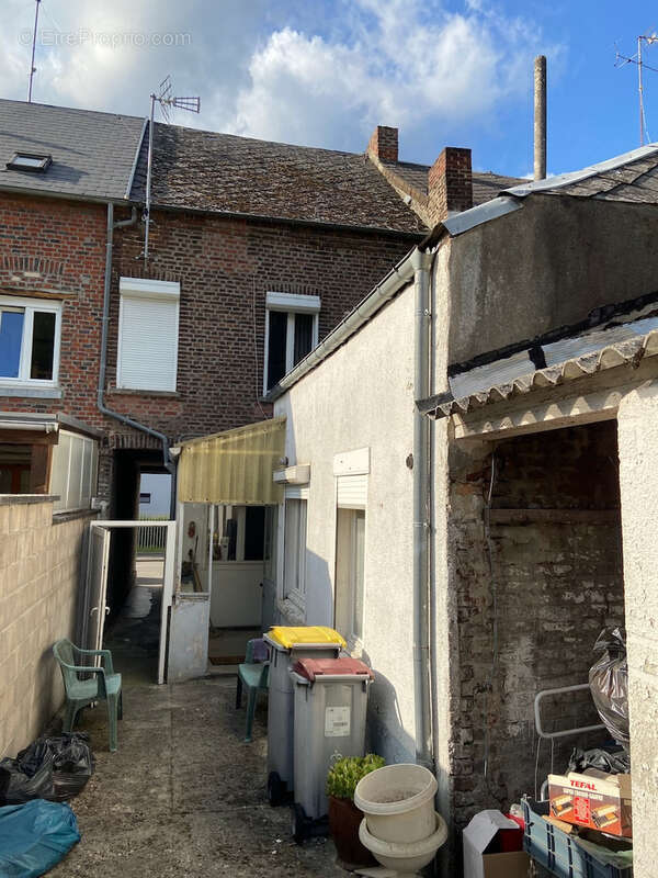 Maison de ville à vendre à hautmont idéal investisseur - photo 11