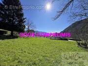 Terrain à LA BIOLLE