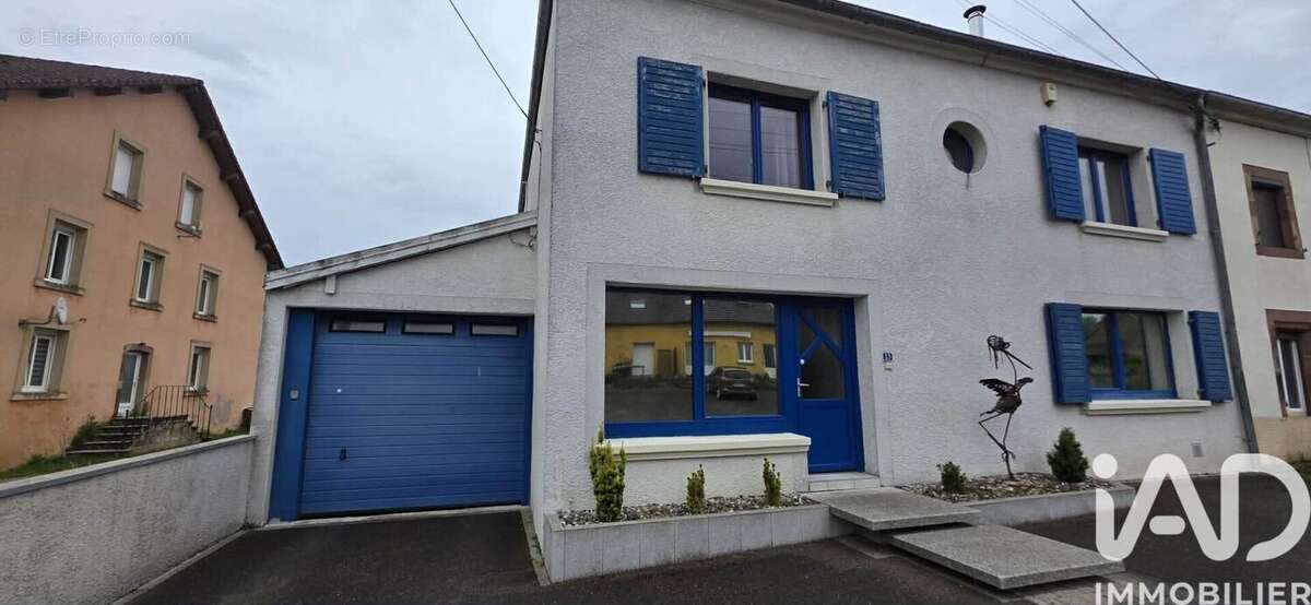 Maison 162 m² à Moffans-Et-Vacheresse  - photo 2