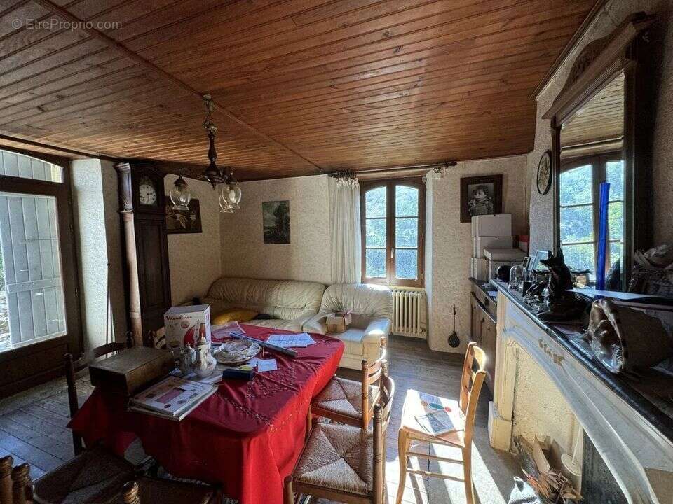 Maison à LES ARQUES