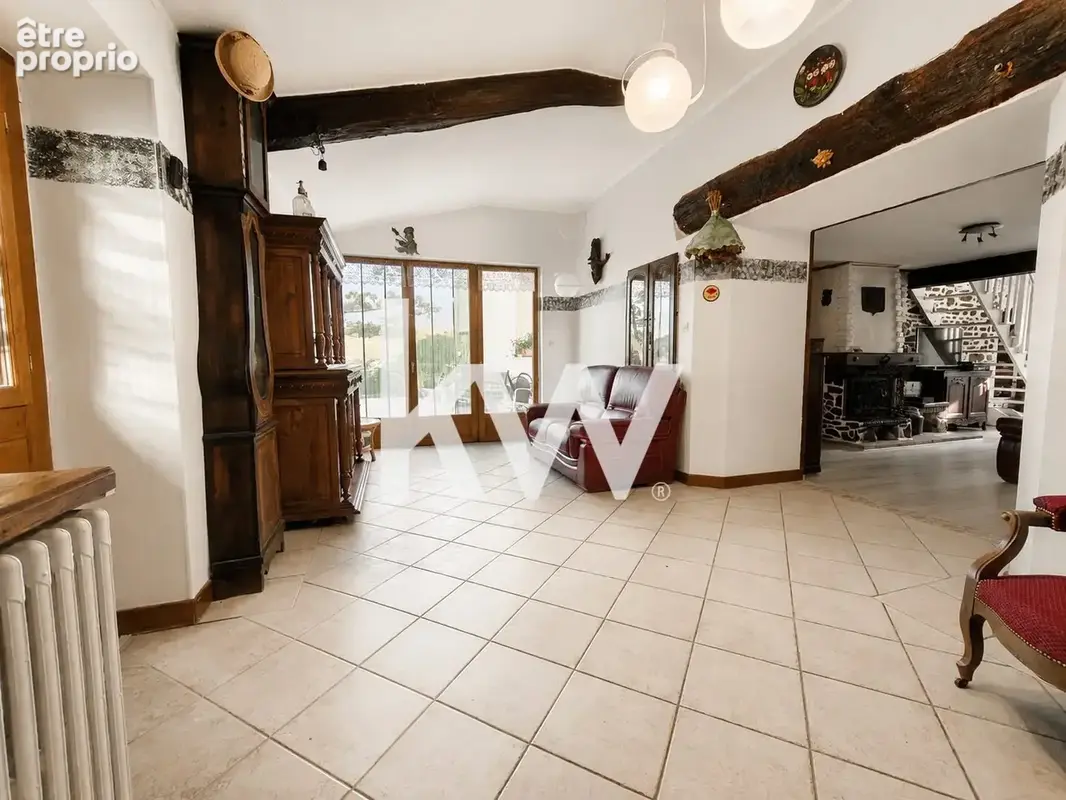 Maison 7 pièces 182 m² à vendre à Saint-Chamond (42400) - photo 5