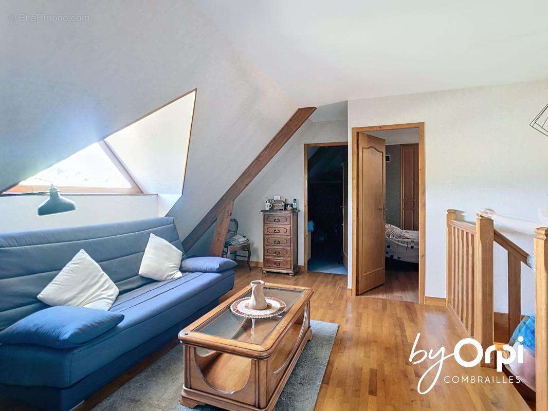 Maison à NERIS-LES-BAINS