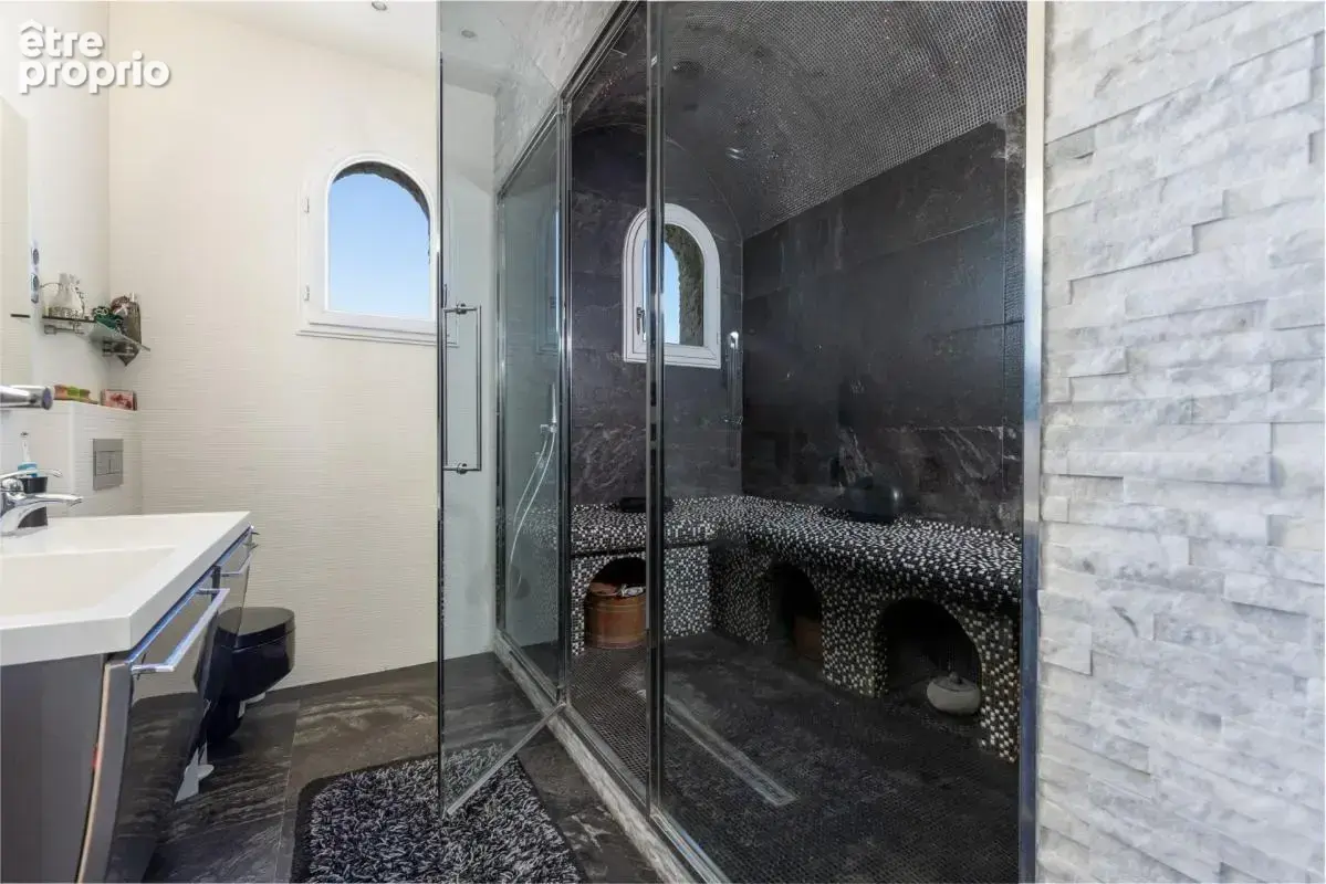 - chateauneuf les martigues (13) - maison de prestige - t10 - 3 suites parentales + 3 chambres - piscine -terrasse - parking - c - photo 14